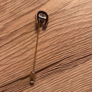 Etienne Aigner Stick Pin